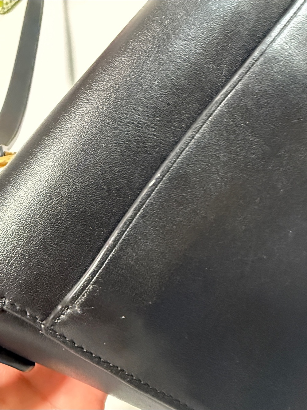Tory Burch Black Fleming Small Crossbody with Gold Logo - Picture 4 of 8